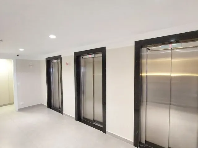 Apartamento 2 quartos e 2 banheiros, à venda, no bairro Centro em Curitiba