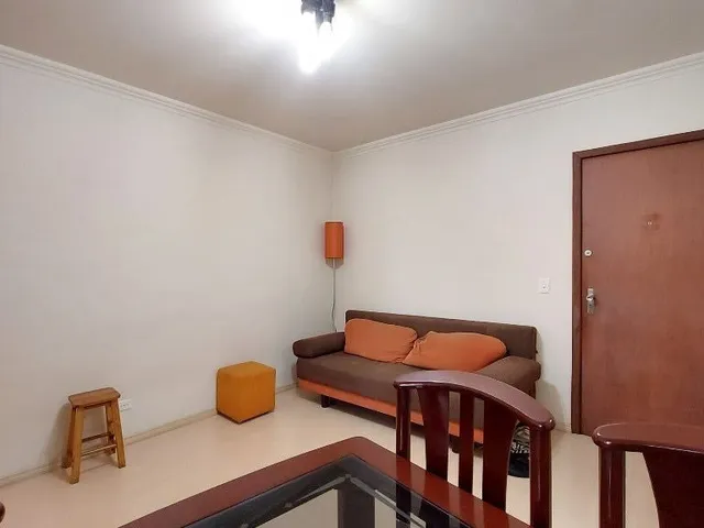 Apartamento 2 quartos e 2 banheiros, à venda, no bairro Centro em Curitiba