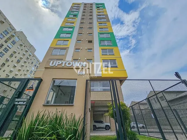 Apartamento 2 quartos e 2 banheiros, para alugar, no bairro Centro em Novo Hamburgo