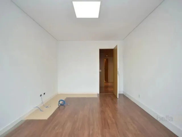 Apartamento 4 quartos e 4 banheiros, à venda, no bairro Batel em Curitiba