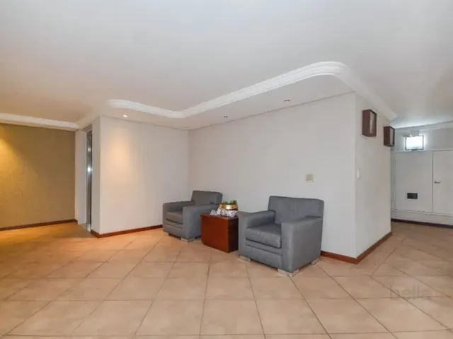 Apartamento 4 quartos e 4 banheiros, à venda, no bairro Batel em Curitiba