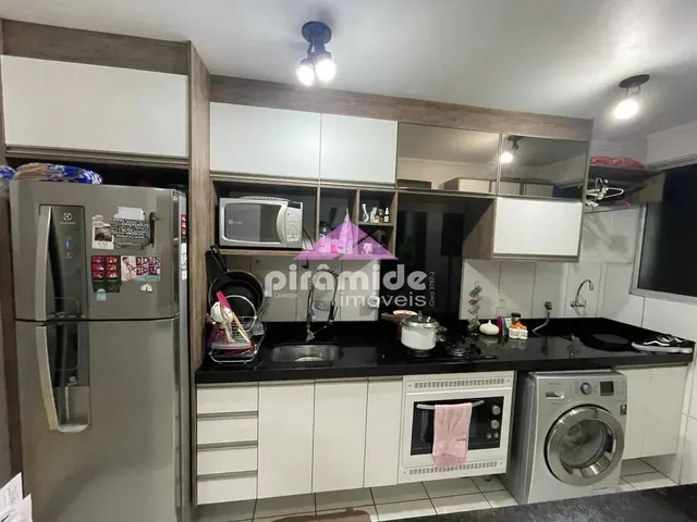 Apartamento com 10m² 2 quartos e 1 banheiro, à venda, no bairro Vila Tesouro em São José Dos Campos