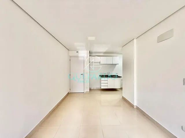 Apartamento com 111m² 3 quartos e 2 banheiros, à venda, no bairro Centro em Londrina
