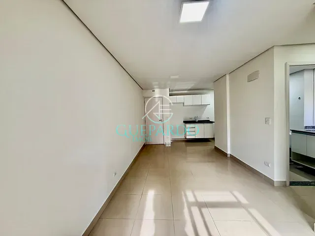 Apartamento com 111m² 3 quartos e 2 banheiros, à venda, no bairro Centro em Londrina