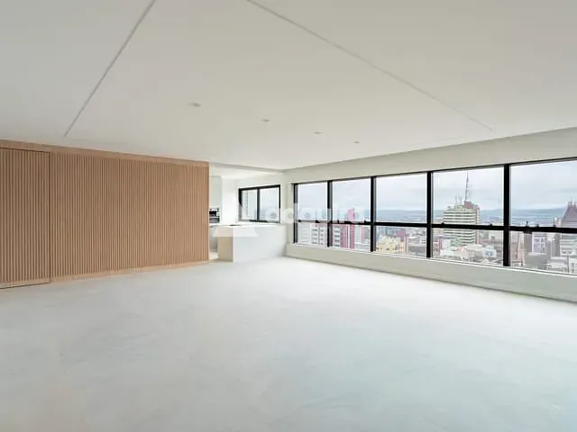Apartamento com 338m² 3 quartos e 5 banheiros, à venda ou para alugar, no bairro Centro em Ponta Grossa