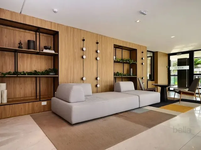 Apartamento 2 quartos e 2 banheiros, à venda, no bairro Batel em Curitiba