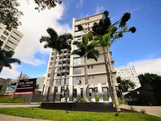 Apartamento 2 quartos e 2 banheiros, à venda, no bairro Batel em Curitiba