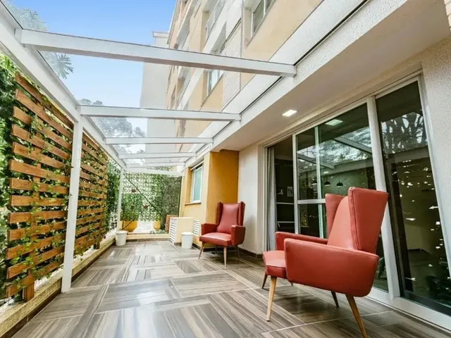 Apartamento 2 quartos e 1 banheiro, à venda, no bairro Bacacheri em Curitiba