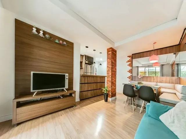 Apartamento 2 quartos e 1 banheiro, à venda, no bairro Bacacheri em Curitiba