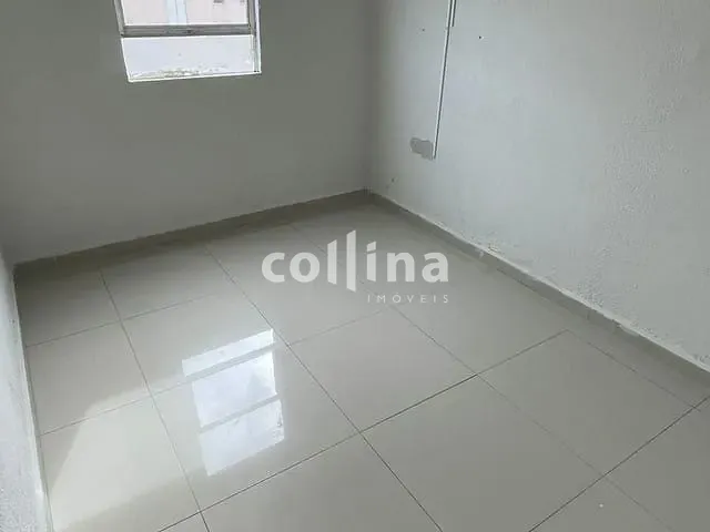 Apartamento com 38m² 2 quartos e 1 banheiro, para alugar, no bairro Cohab V em Carapicuíba