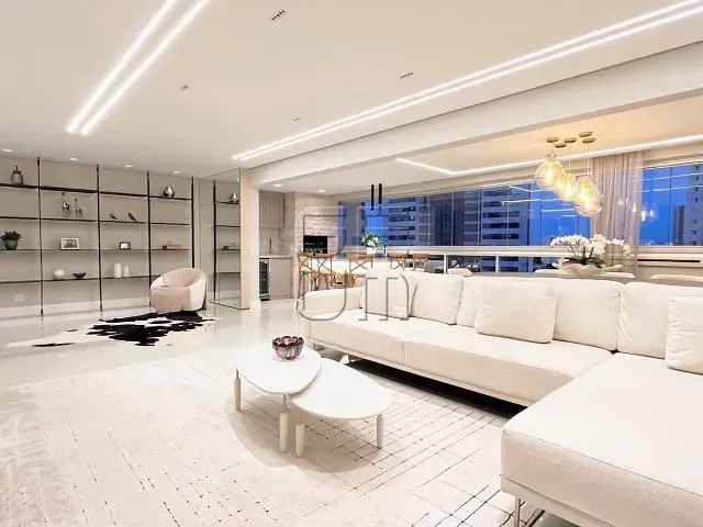 Apartamento com 249m² 3 quartos e 5 banheiros, à venda, no bairro Gleba Fazenda Palhano em Londrina