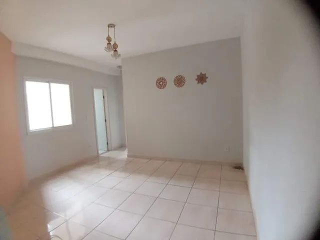 Apartamento 2 quartos e 1 banheiro, à venda, no bairro Vila São José em Taubaté