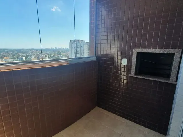 Apartamento 2 quartos e 3 banheiros, para alugar, no bairro Portão em Curitiba