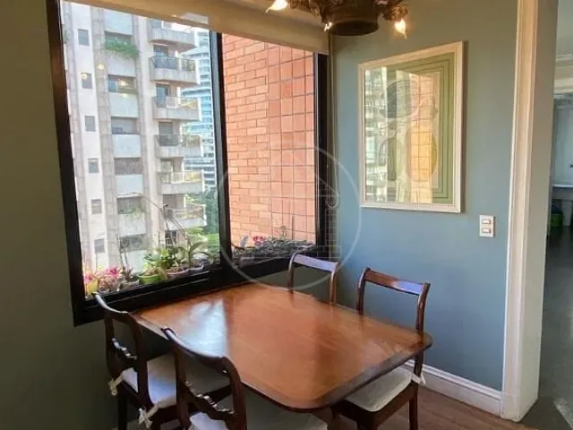 Apartamento com 960m² 3 quartos e 4 banheiros, à venda, no bairro Vila Nova Conceição em São Paulo