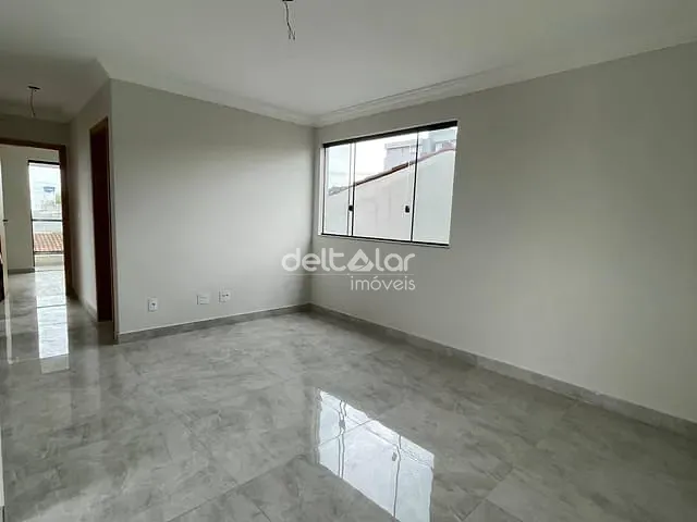 Apartamento 3 quartos e 2 banheiros, à venda, no bairro Rio Branco em Belo Horizonte