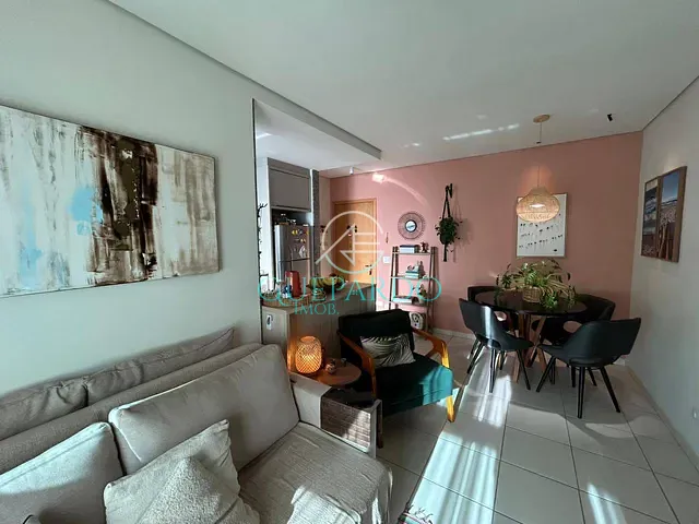 Apartamento 2 quartos e 2 banheiros, à venda, no bairro Centro em Londrina