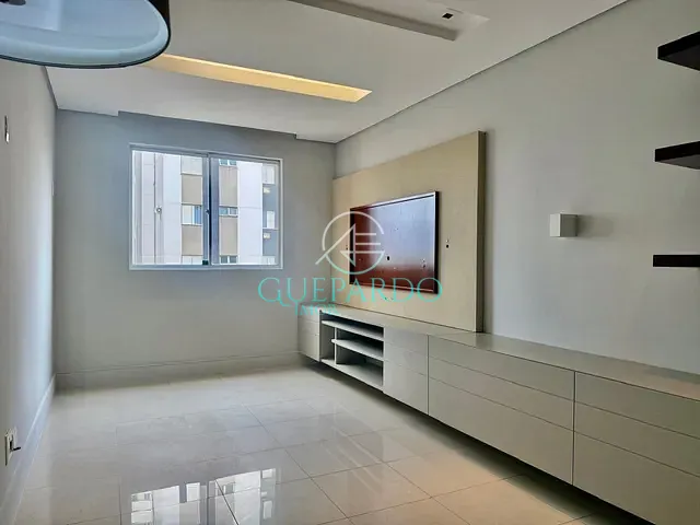 Apartamento com 90m² 2 quartos e 1 banheiro, para alugar, no bairro Campo Belo em Londrina