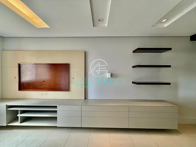 Apartamento com 90m² 2 quartos e 1 banheiro, para alugar, no bairro Campo Belo em Londrina