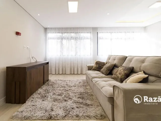 Apartamento 3 quartos e 2 banheiros, para alugar, no bairro Água Verde em Curitiba
