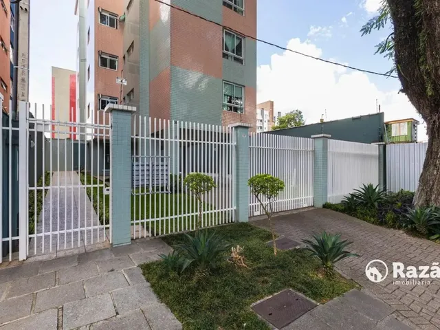 Apartamento 3 quartos e 2 banheiros, para alugar, no bairro Jardim Botânico em Curitiba