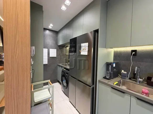 Apartamento 3 quartos e 2 banheiros, à venda, no bairro Centro em Londrina