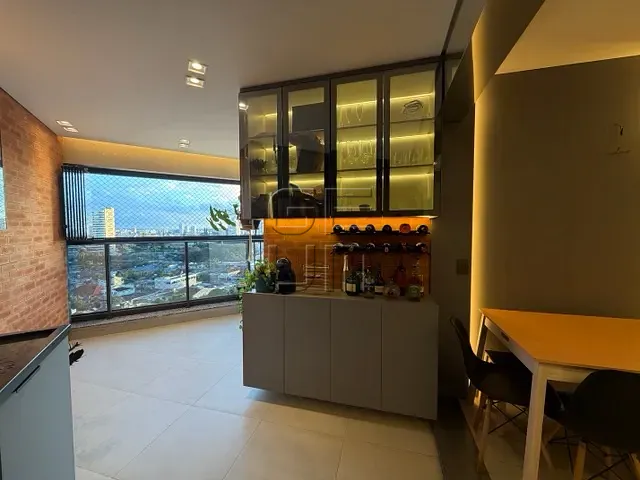 Apartamento 3 quartos e 2 banheiros, à venda, no bairro Centro em Londrina