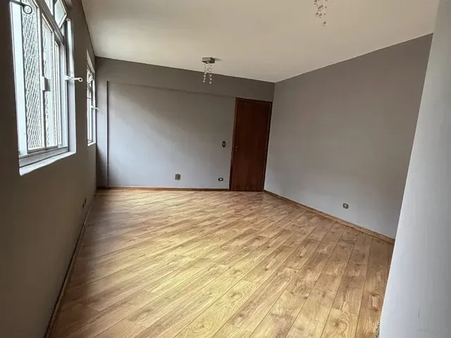 Apartamento 3 quartos e 3 banheiros, à venda, no bairro Centro em Curitiba