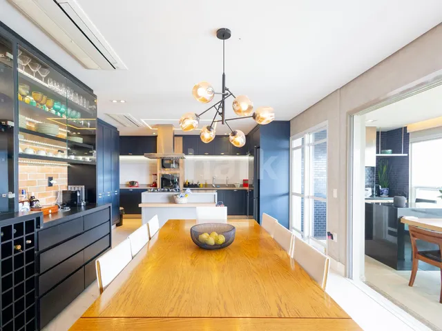 Apartamento com 200m² 3 quartos e 4 banheiros, à venda, no bairro Alphaville Empresarial em Barueri