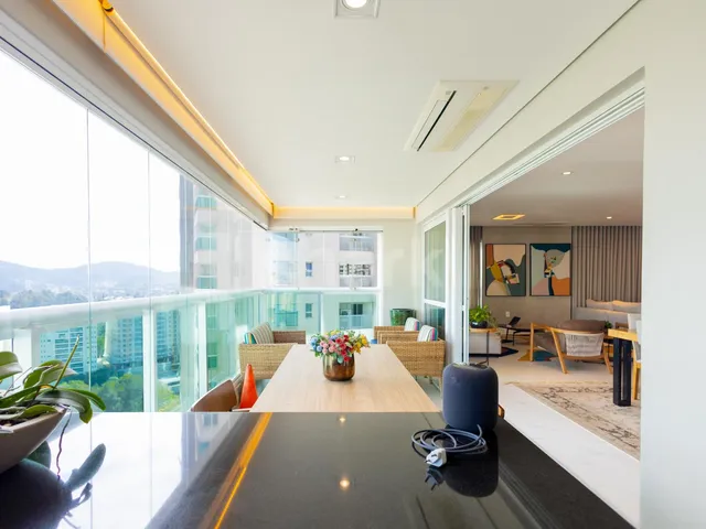 Apartamento com 200m² 3 quartos e 4 banheiros, à venda, no bairro Alphaville Empresarial em Barueri