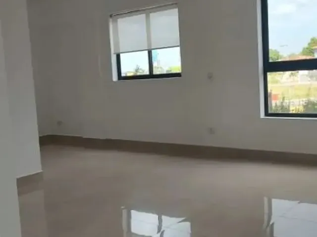 Apartamento 1 quarto e 1 banheiro, para alugar, no bairro Guabirotuba em Curitiba