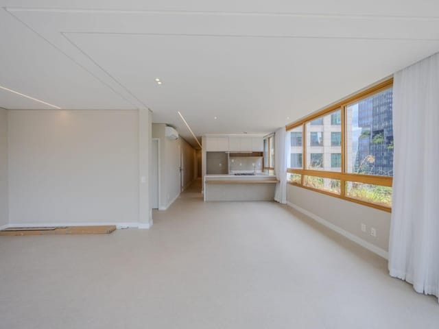 Apartamento 3 quartos e 5 banheiros, para alugar, no bairro Itaim Bibi em São Paulo