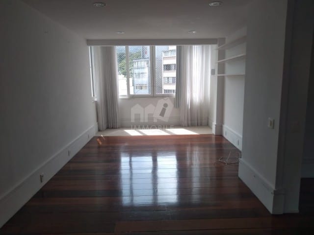 Apartamento 3 quartos e 1 banheiro, à venda, no bairro Centro em Petrópolis