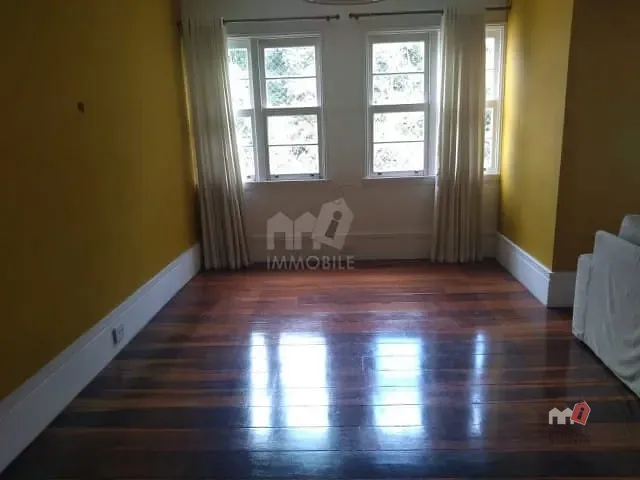 Apartamento 3 quartos e 1 banheiro, à venda, no bairro Centro em Petrópolis