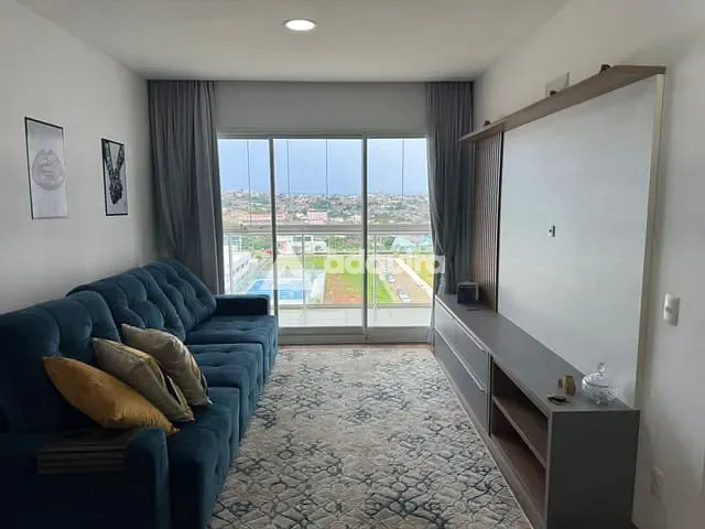 Apartamento 3 quartos e 3 banheiros, à venda, no bairro Oficinas em Ponta Grossa