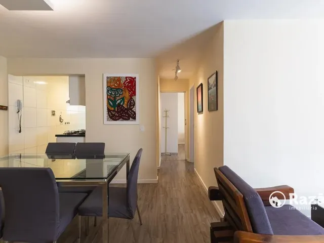 Apartamento 2 quartos e 1 banheiro, para alugar, no bairro Cristo Rei em Curitiba