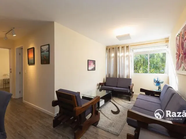 Apartamento 2 quartos e 1 banheiro, para alugar, no bairro Cristo Rei em Curitiba