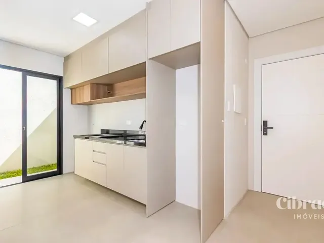 Apartamento 1 quarto e 1 banheiro, à venda, no bairro Portão em Curitiba