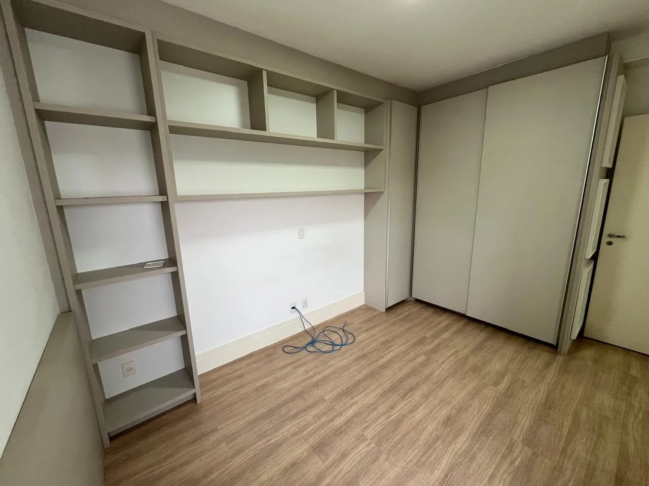 Apartamento em Alphaville Centro Empresarial — foto 4