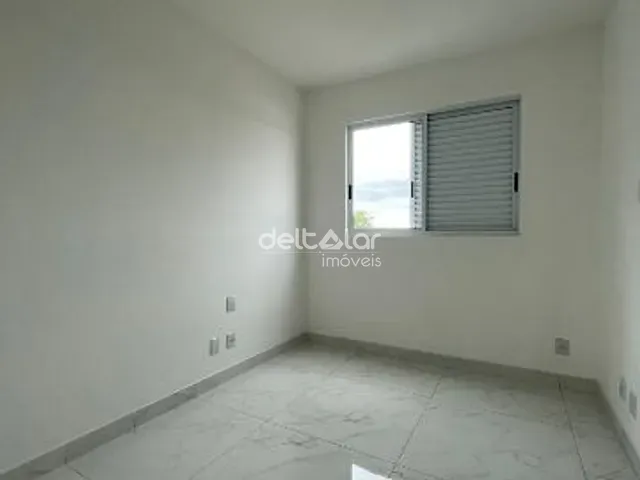 Apartamento com 77m² 3 quartos e 2 banheiros, à venda, no bairro Planalto em Belo Horizonte