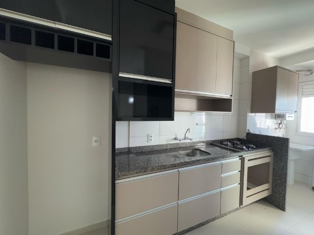 Apartamento 3 quartos e 2 banheiros, à venda, no bairro Gleba Palhano em Londrina