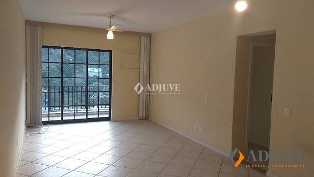 Apartamento à venda com 3 quartos, 140m² - Foto 13