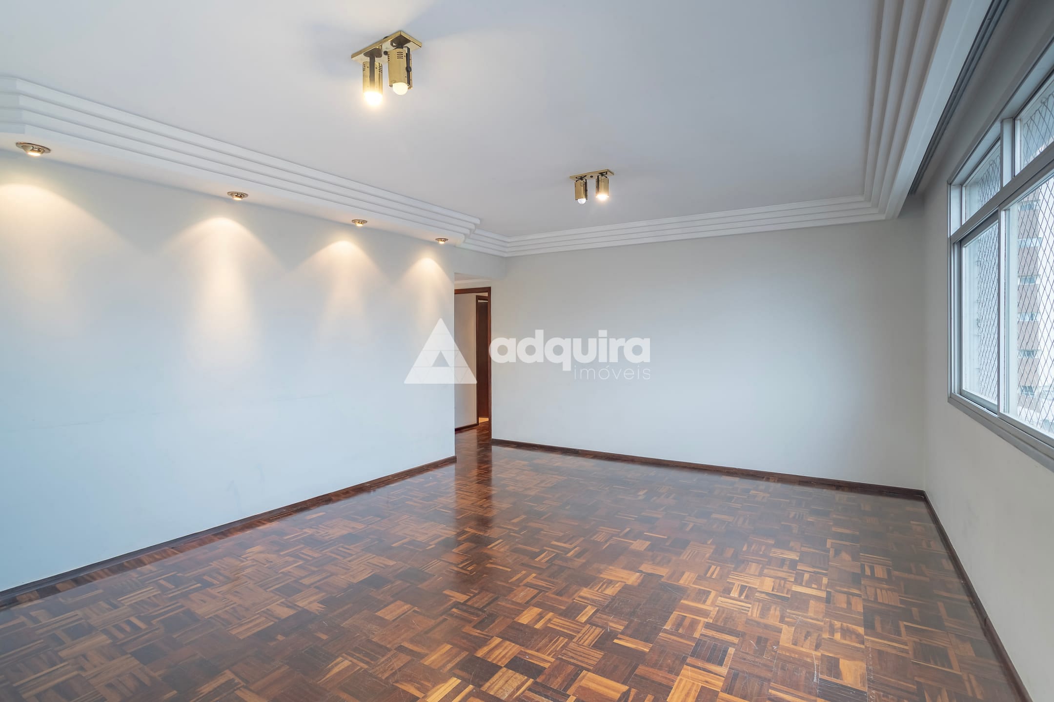 Apartamento à venda e aluguel com 3 quartos, 115m² - Foto 1