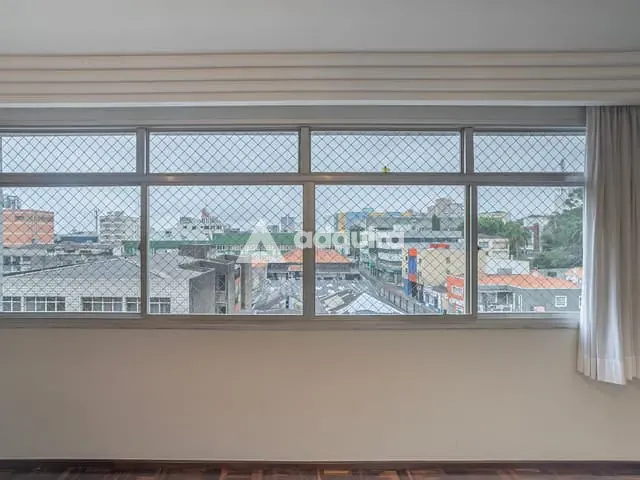 Apartamento 3 quartos e 3 banheiros, à venda ou para alugar, no bairro Centro em Ponta Grossa