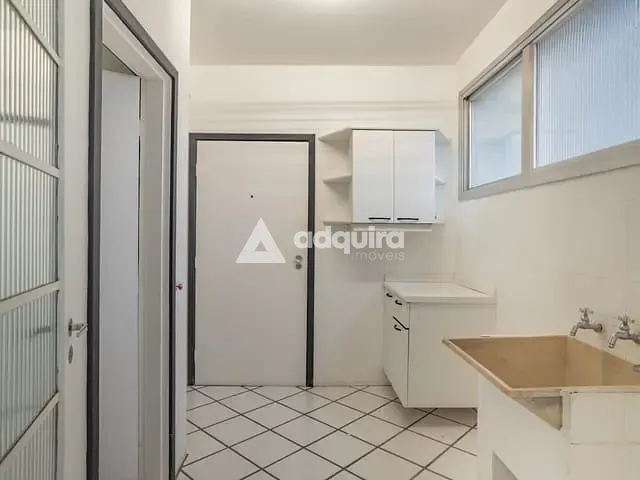 Apartamento 3 quartos e 3 banheiros, à venda ou para alugar, no bairro Centro em Ponta Grossa