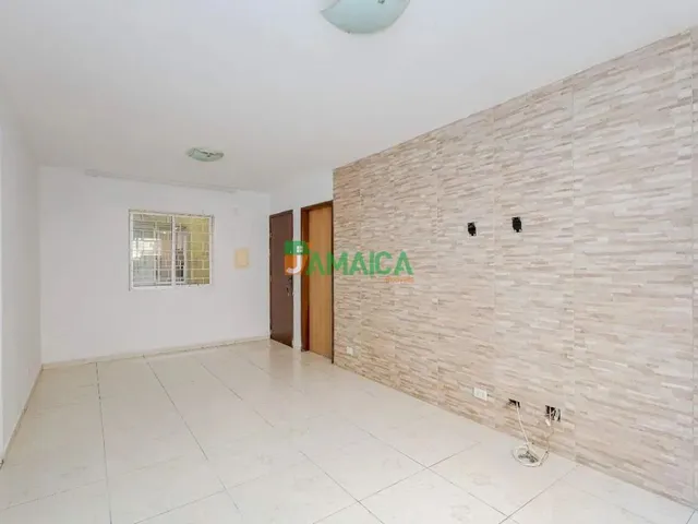 Apartamento 3 quartos e 3 banheiros, para alugar, no bairro XAXIM em Curitiba