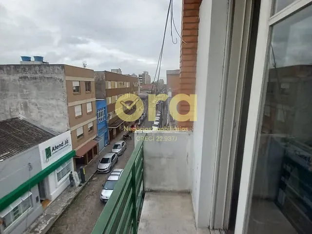 Apartamento com 69m² 2 quartos e 1 banheiro, à venda, no bairro Centro em Pelotas