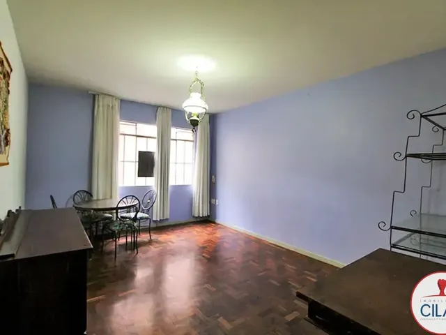 Apartamento 2 quartos e 2 banheiros, à venda, no bairro Centro em Curitiba