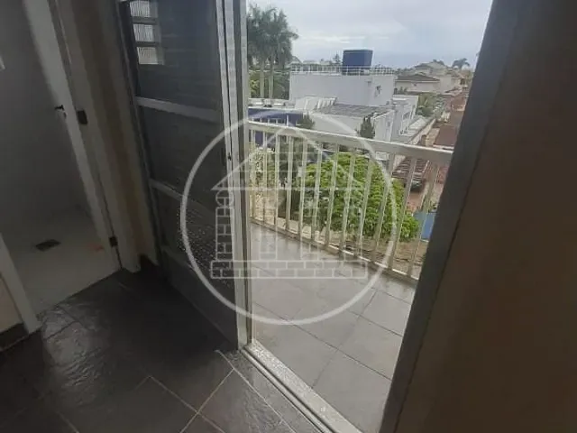Apartamento com 60m² 2 quartos e 2 banheiros, à venda, no bairro Balneário Cidade Atlântica em Guarujá