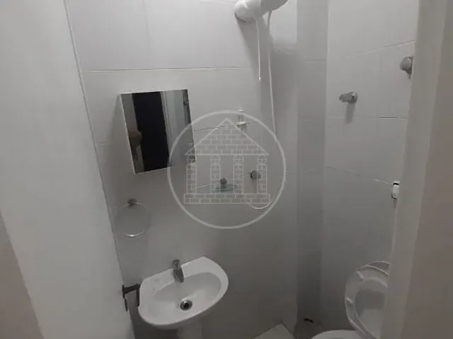 Apartamento com 60m² 2 quartos e 2 banheiros, à venda, no bairro Balneário Cidade Atlântica em Guarujá