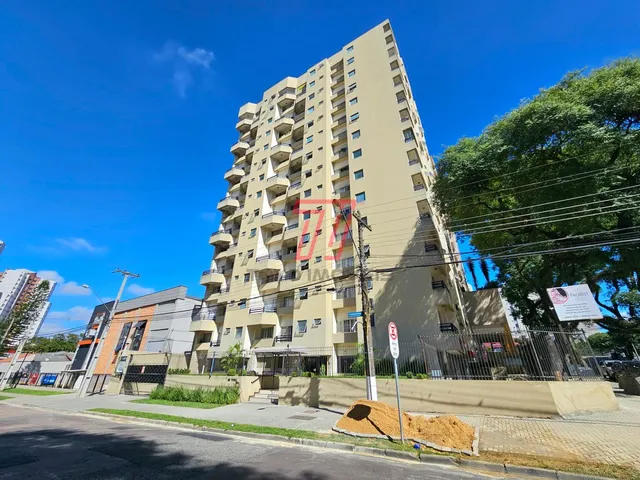Apartamento 1 quarto e 1 banheiro, para alugar, no bairro Portão em Curitiba
